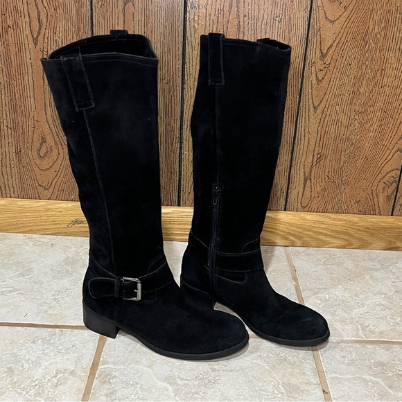 Garnet Hill Shoes - GARNET HILL 6.5 Soft Suede  KneeHigh Black Riding Boots. Flat Heel Buckle